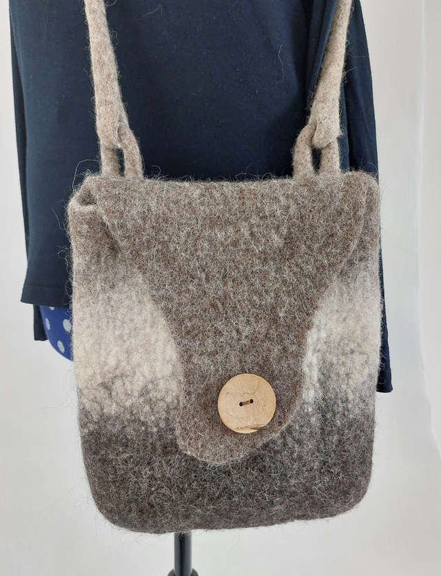 British Masham Wool bag